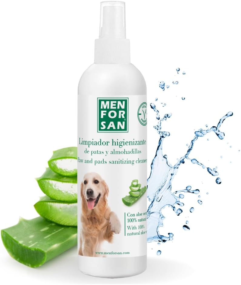 Menforsan Paw & Pads Cleaner bottle with Aloe Vera and water splash, for dog hygiene