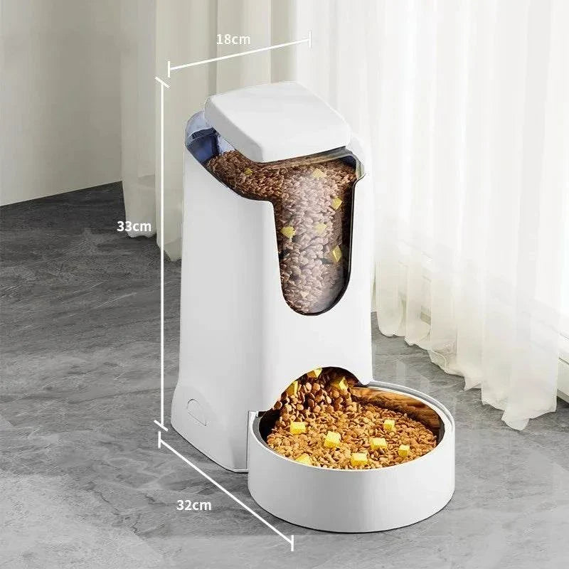 Automatic dog feeder and water dispenser with large capacity for pets.