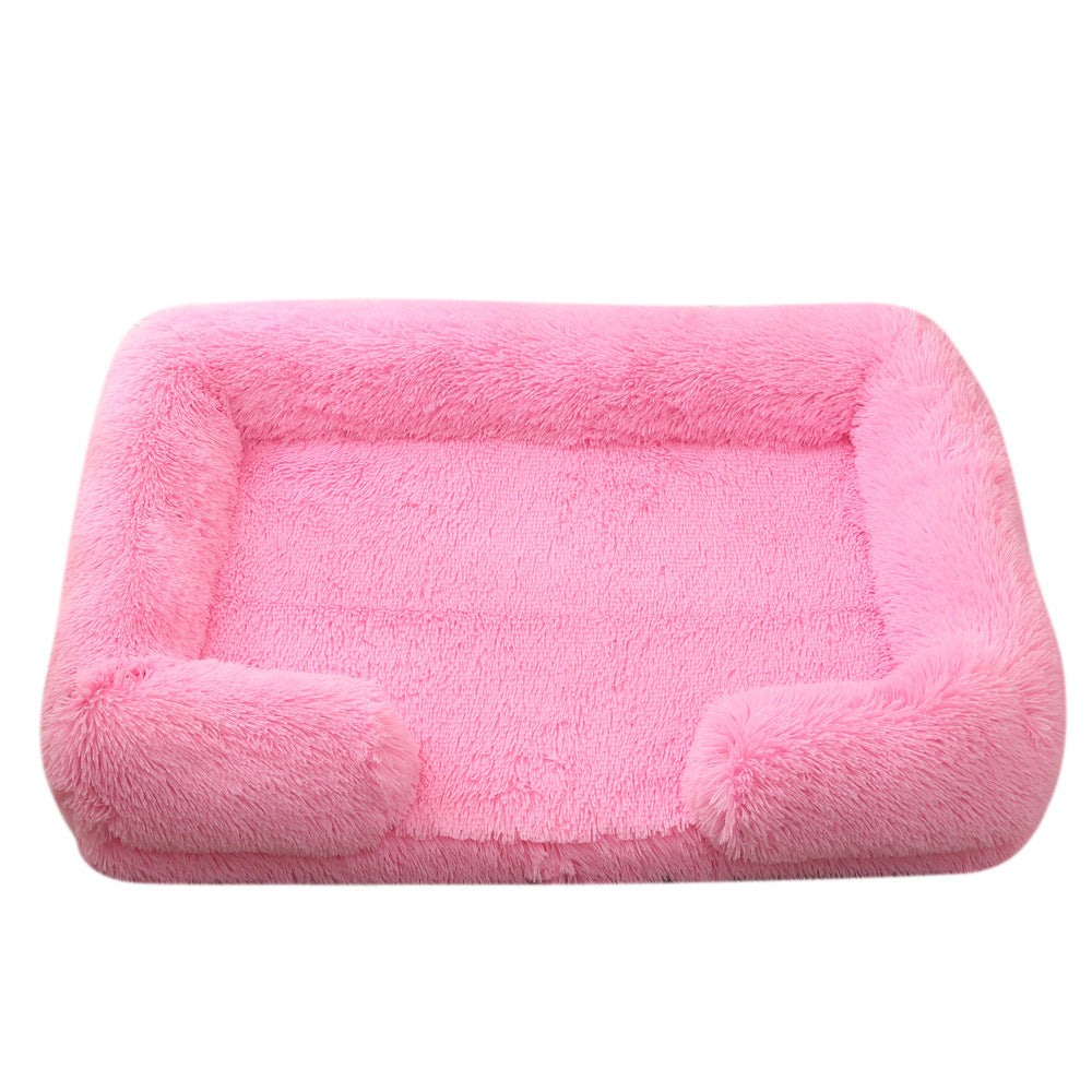 Cozy plush rectangle pet bed, perfect for winter warmth, designed for dogs of all sizes with a non-slip base and stylish look