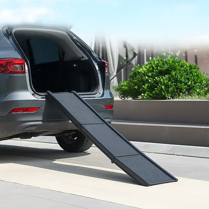 Folding dog ramp with side rails for cars and SUVs