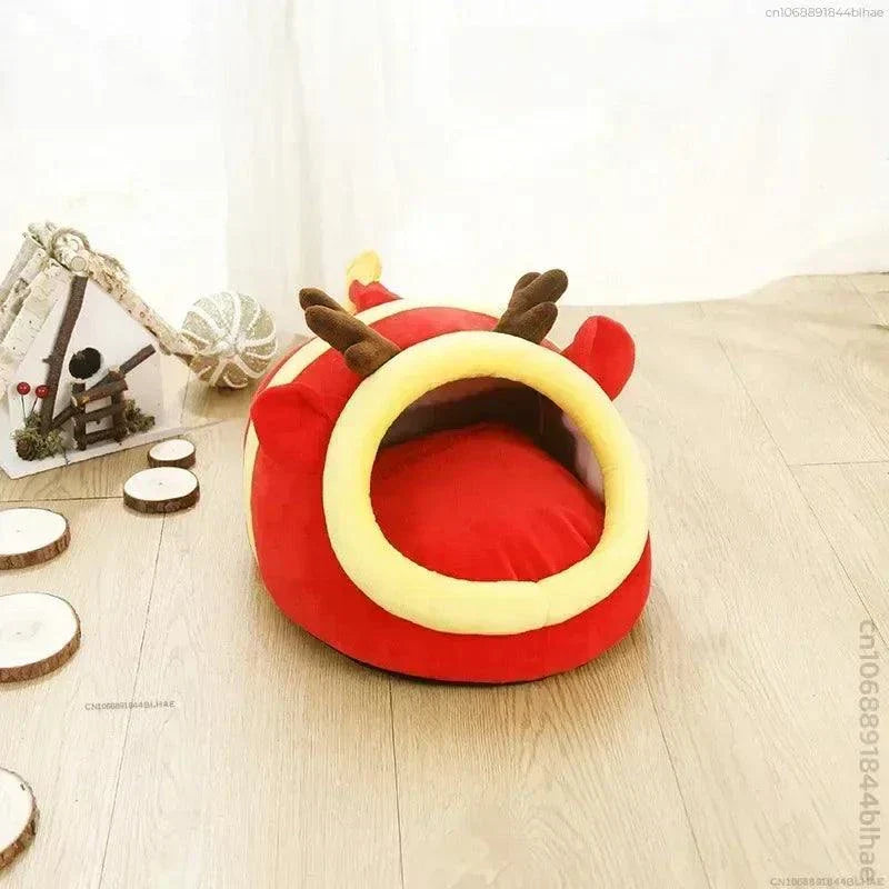 Warm pet house for small animals, featuring plush red design with reindeer antlers, ideal for guinea pigs, hamsters, and rabbits.