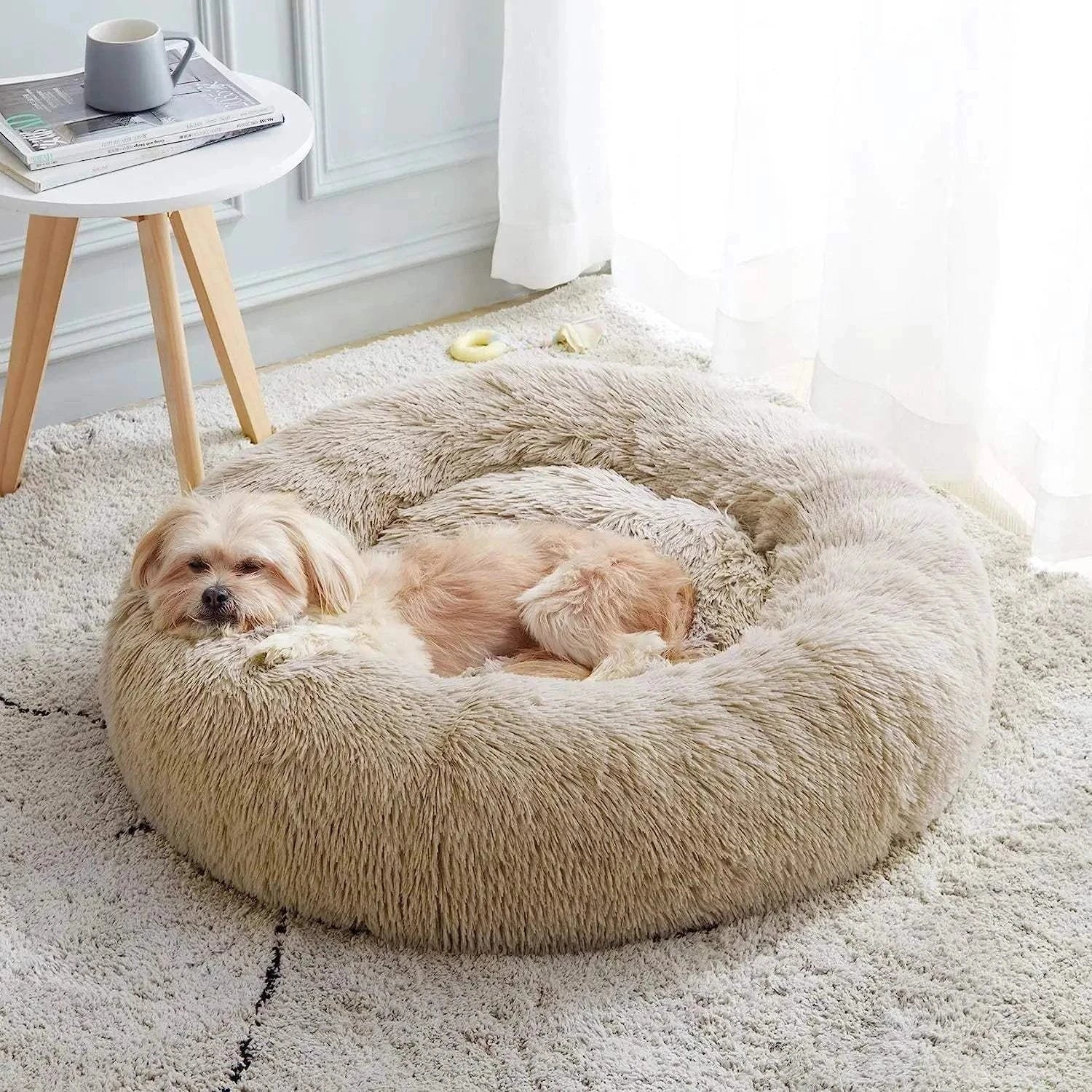 Luxurious plush pet nest for cats and small dogs in various sizes.