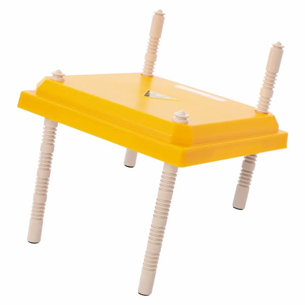 Radiant heat brooder plate for baby chicks – adjustable height, safe 15W heater, cozy and fire-safe alternative to heat lamps.