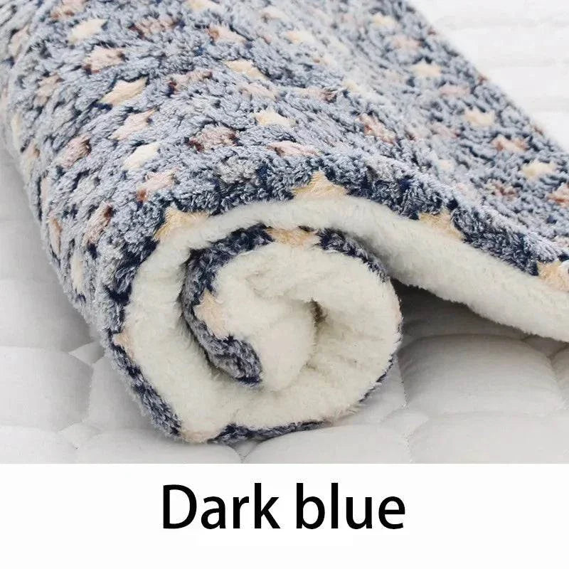 Soft flannel pet sleeping mat for dogs and cats, usable as a bed, couch cover, or blanket for small and large pets