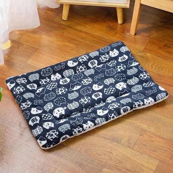 flannel pet sleeping mat soft dog and cat blanket bed for sofa crate and floor use