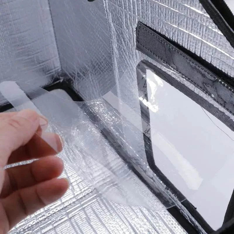 Waterproof pet shelter with insulated lining, Oxford cloth, and aluminum foil for cold weather protection