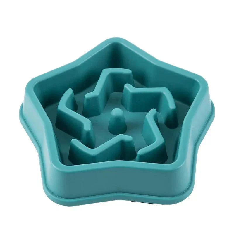 Star-shaped slow feeding bowl for dogs and cats to promote healthy eating and reduce choking risk.