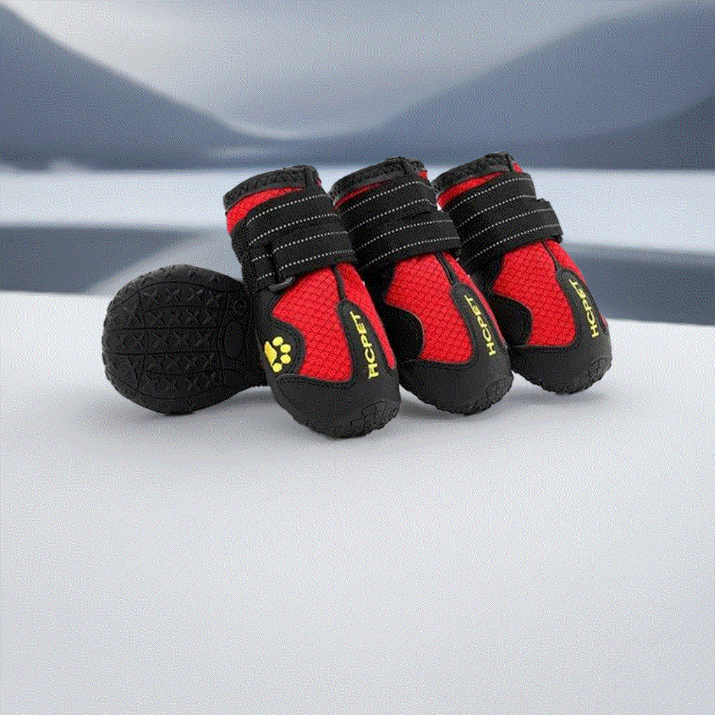 Reflective waterproof pet shoes for medium and large dogs, non-slip, ideal for snow and rain.