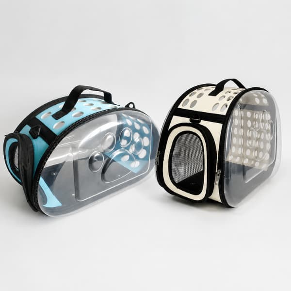 Transparent foldable pet travel carrier for cats and small dogs with breathable ventilation and bubble viewing window